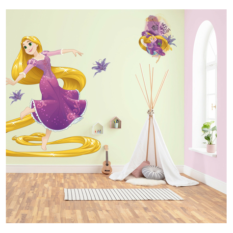 Zelfklevend Fleece Fotobehang/Wandtattoo - Rapunzel Xxl - Afmeting 127 X 200 Cm